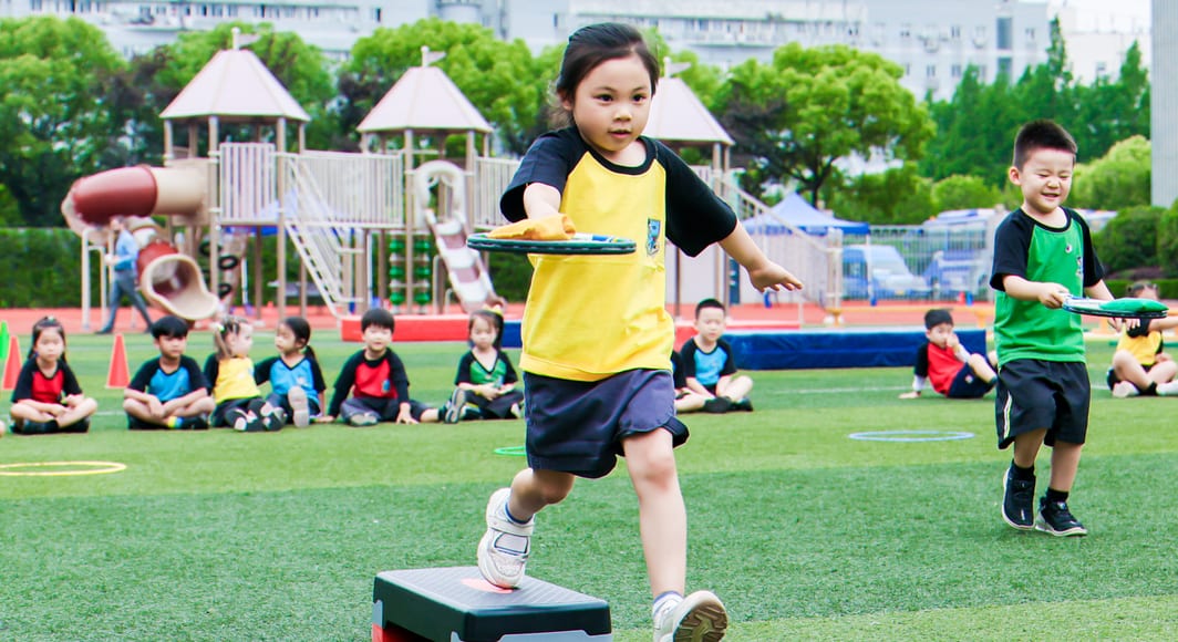 FLY 2060 opq3682824319