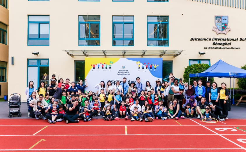 FLY 2738 opq3682910507