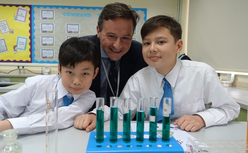 2018 Britannica book week 9