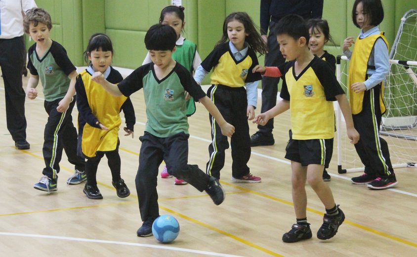 Britannica House Sporting Competitions 01